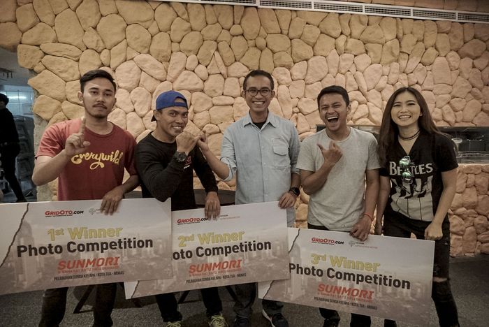 Para pemenang photo competition dalam Sunmori Sahabat Satu Hati Berbagi