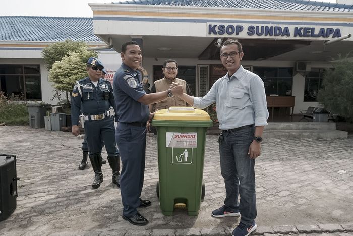 Kegiatan CSR peserta Sunmori di Kantor KSOP Sunda Kelapa