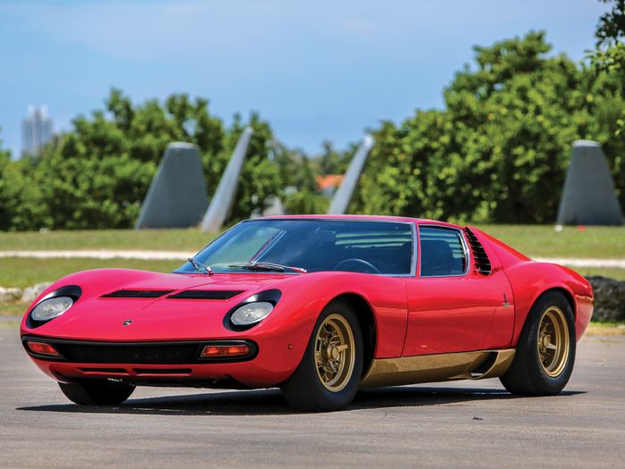 Lamborghini Miura P400SV tanpa 'bulu mata'