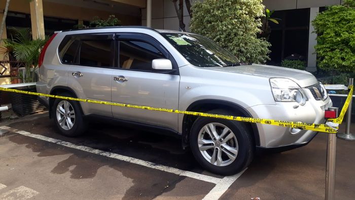 Satu unit mobil X-Trail ditemukan yang diduga milik korban pembunuhan di Bekasi.