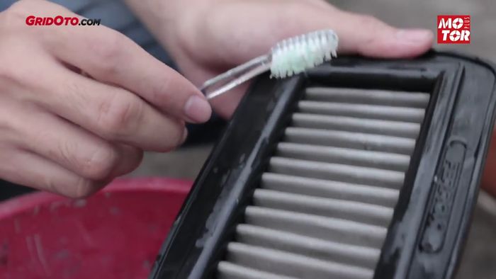 cara membersihkan filter udara stainless