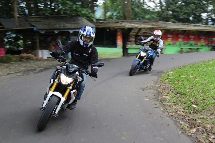 First ride BMW G 310 R