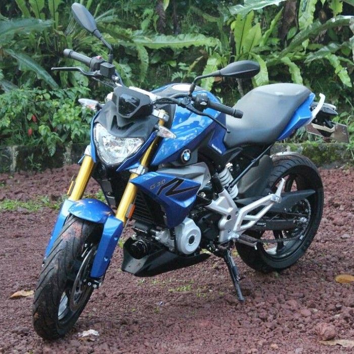 First ride BMW G 310 R