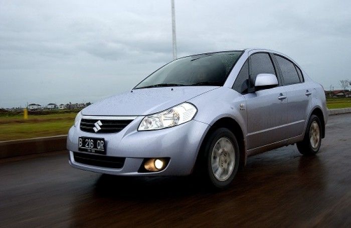 Suzuki Baleno hatchback