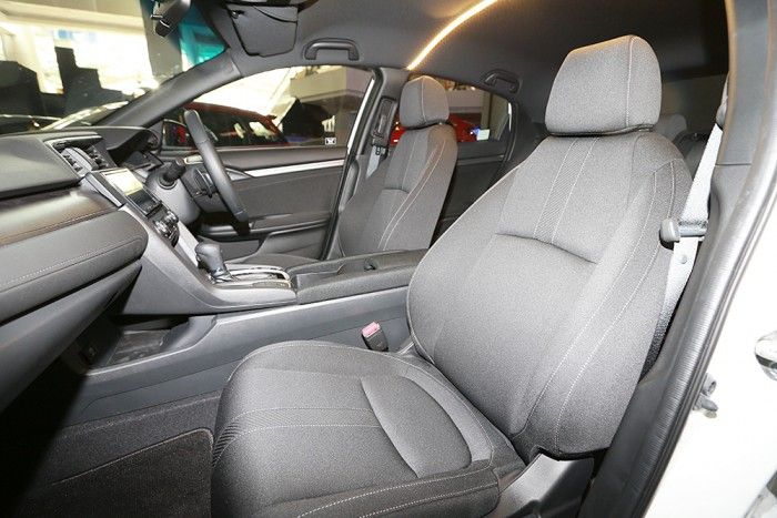 First Impression Honda Civic Hatchback Turbo Sexier, Sportier, Yet Cheaper