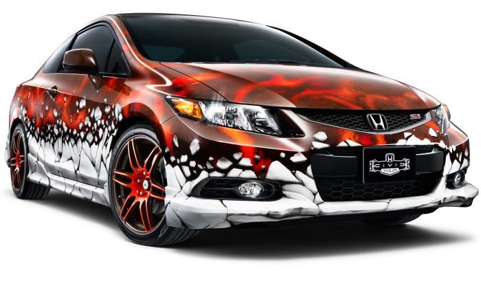 Chester Bennington (kanan) dan Mike Shinoda saat memperkenalkan desain modifikasi Honda Civic Coupe Si yang terinspirasi dari cover album Linkin Park pada 2012