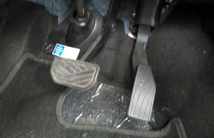 Ilustrasi Suzuki Ignis GX