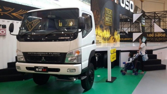 Mitsubishi Fuso фаер