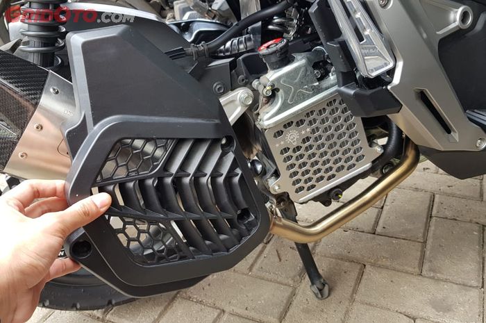 Custom Motorcycle Custom Motorcycle Radiator Cover Custom Motorcycle Custom Motorcycle Radiator Cover