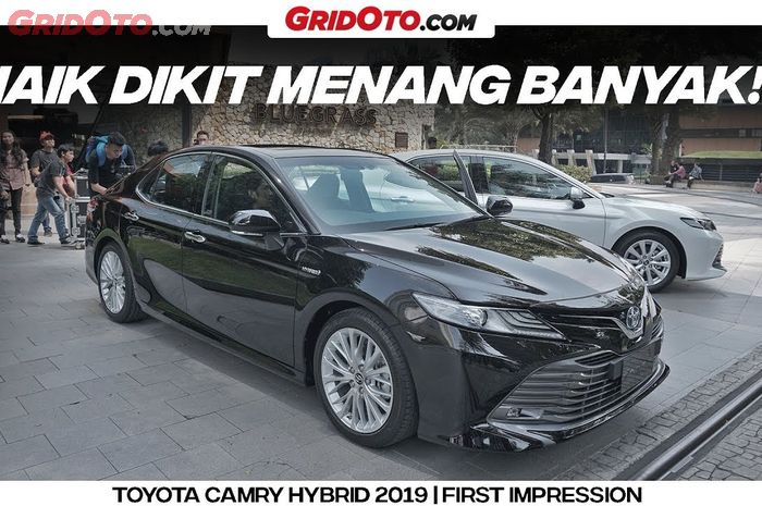 Toyota Camry Hybrid 2019