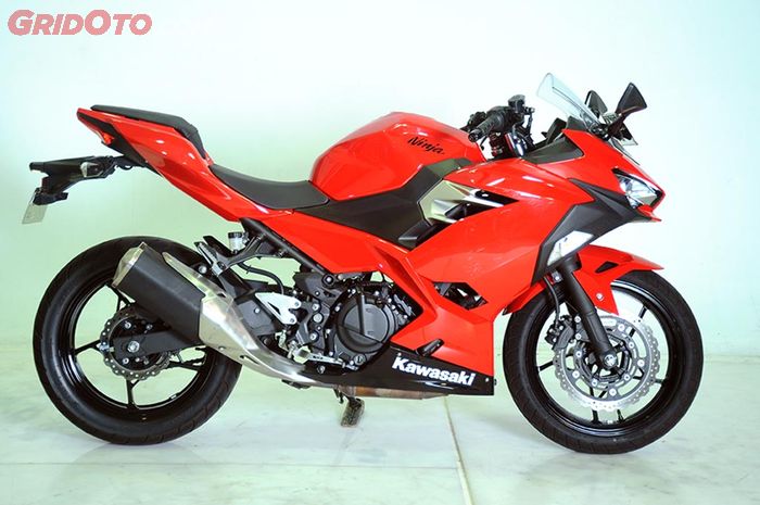 Pelek Kawasaki New Ninja 250 lebih unggul dari kompetitor