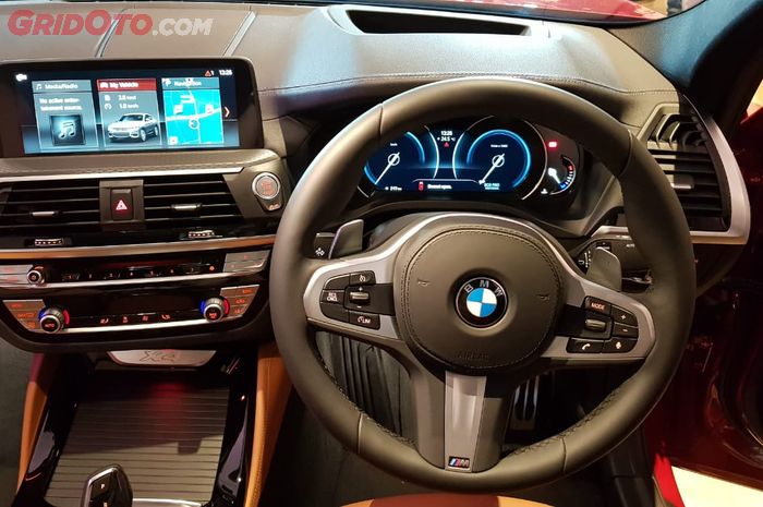 Palang Setir BMW X4 dengan Model M Sport Palang Tiga Berbentuk Huruf T