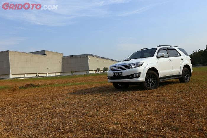 Toyota Fortuner VNT 2014