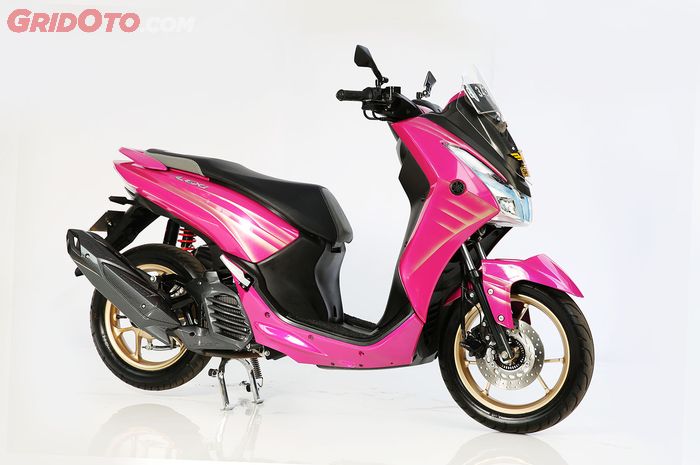 Modifikasi Yamaha Lexi Berkelir Pink Did's Motor