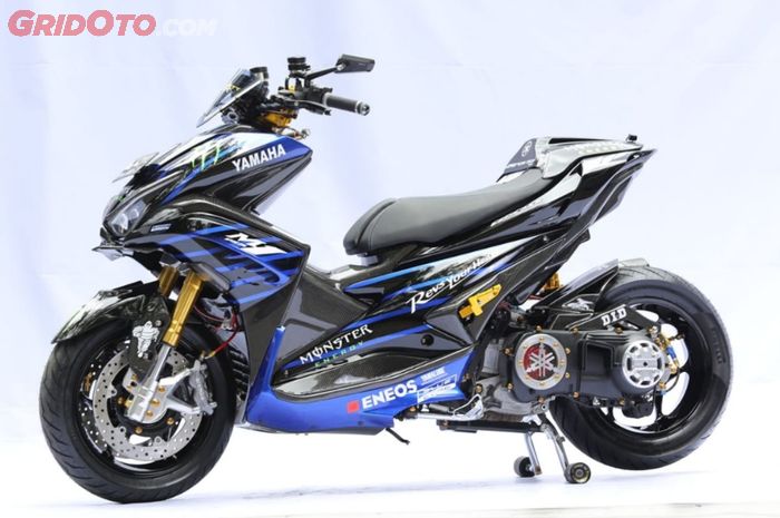 Yamaha Aerox milik Gama asal Bali ini sukses menyabet gelar The Best Aerox Modification.