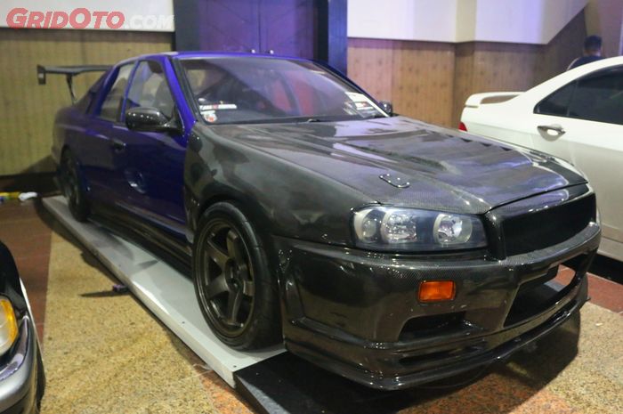 Nissan Cefiro, mobil drift yang meang kontes modif