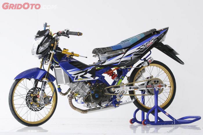 Honda Sonic 125 Pilih Gaya Thai Look, Tambah Oke Siap Lari Kencang ...