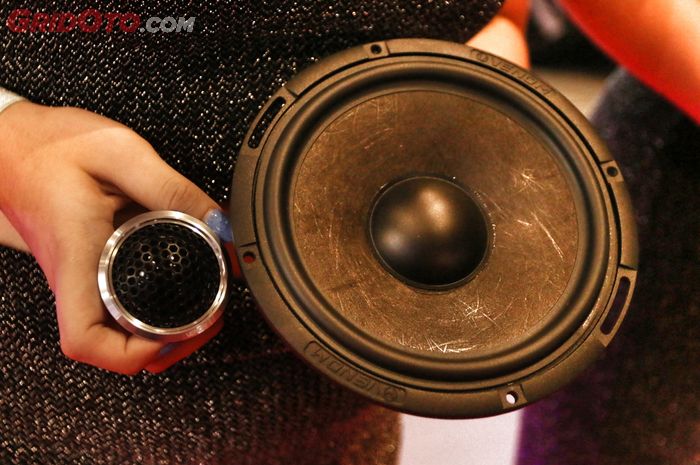 Ganti Speaker  Jadi Opsi Terakhir Buat Upgrade Audio Mobil  