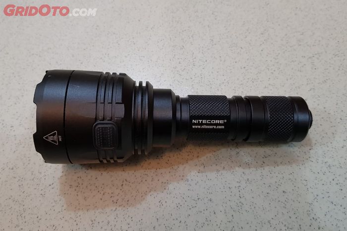 Senter Tactical Flashlight Nitecore 