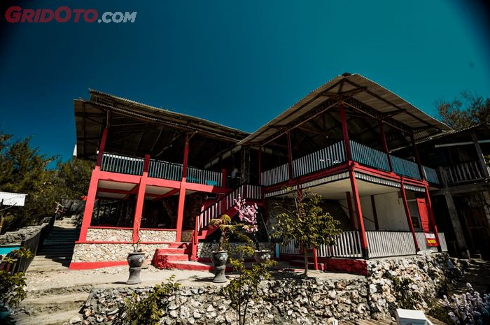 Toyota Fotuner Hidden Beach, Kuliner di Pantai Gesing