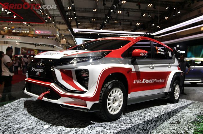 Mitsubishi Xpander AP4, mobil rally kekikinan tanpa foglamp besar di depan