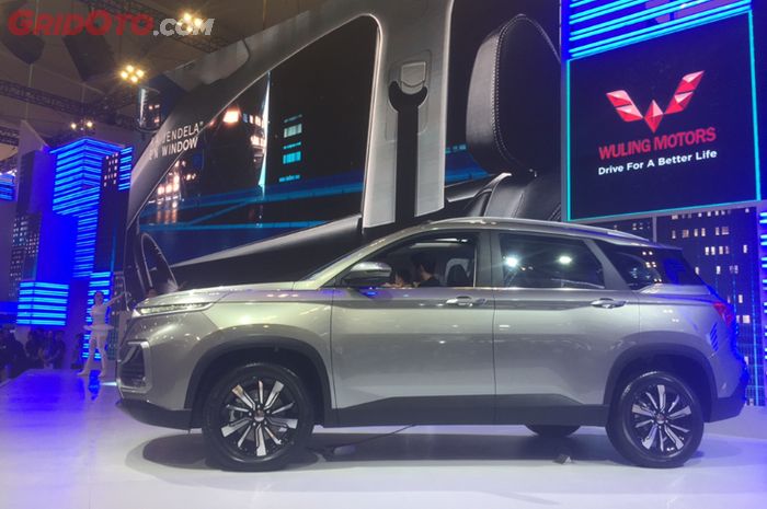 Wuling Almaz 7-Seater