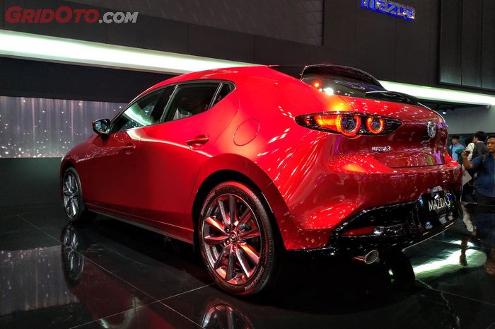All-New Mazda 3 versi hatchback.
