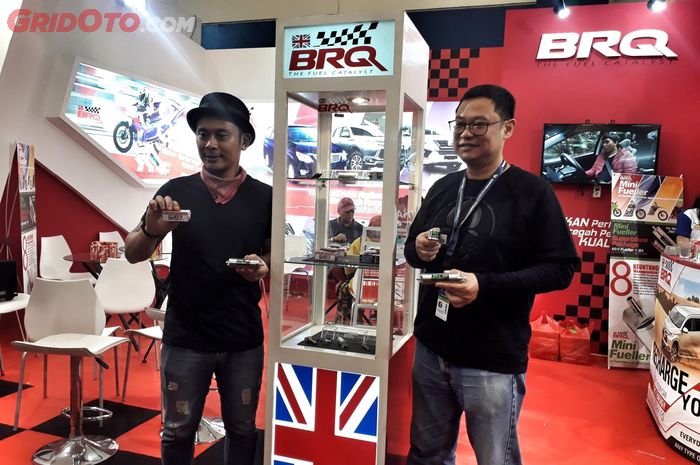 Ateng dari Katros Garage dan Setiady Sungkono, Direktur BRQ Fuel Catalyst Indonesia