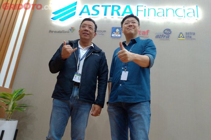(Kiri) Gunawan Salim, CMO Bisnis Ritel PT Asuransi Astra, dan (Kanan) Rudy Chen, CEO PT Asuransi Astra