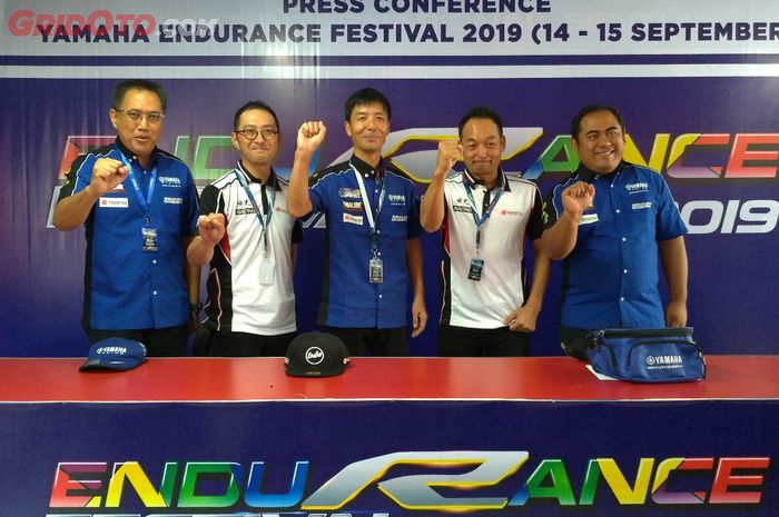 Direksi Yamaha Indonesia Motor Manufacturing dan Idemitsu Lubricants Indonesia umumkan Yamaha Endurance Festival 2019