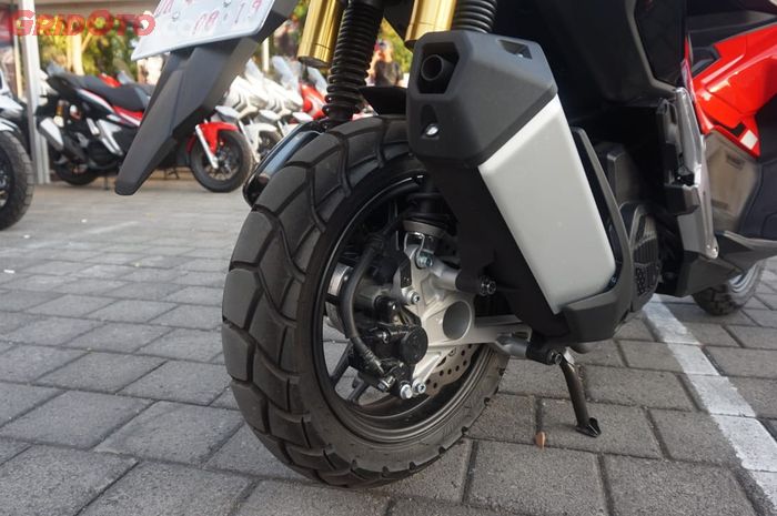 Ban Honda ADV150