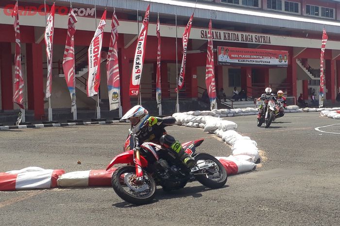 Kelas Supermoto di Honda Dream Cup 2019