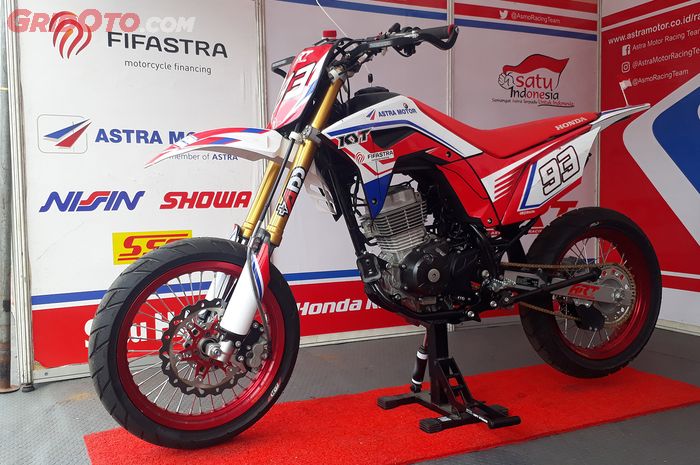 Honda CRF150L Supermoto Astra Motor Racing Team Yogyakarta