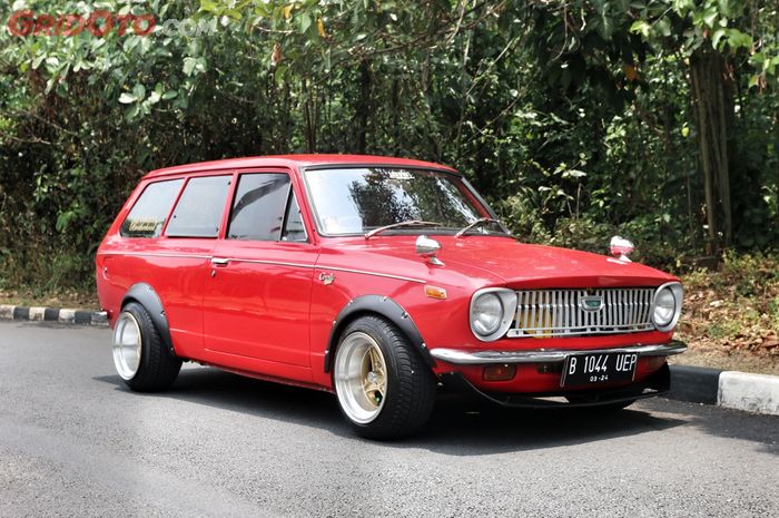 Toyota Corolla Wagon KE16, retro langka bertenaga 240 dk