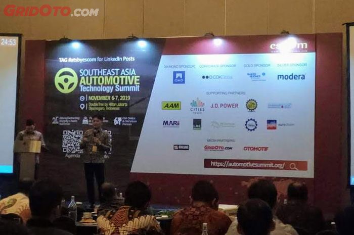 QAD Indonesia memberikan presentasi di hari pertama Southeast Asia Automotive Technology Summit 2019.