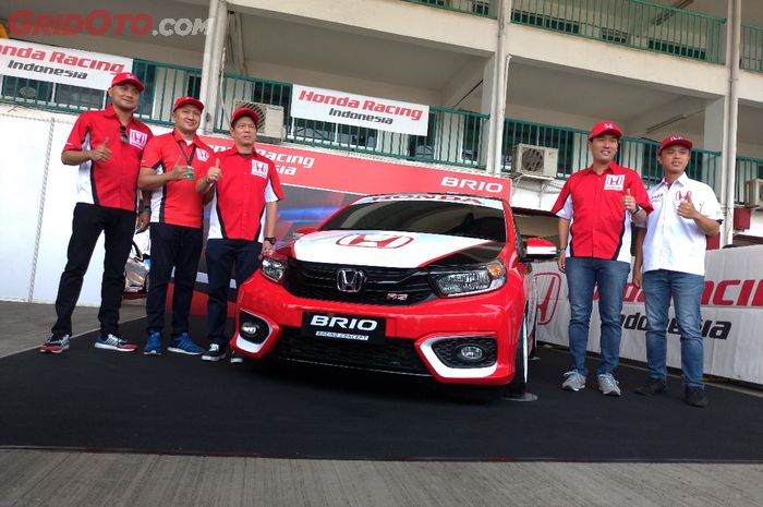 Peluncuran mobil All New Brio milik Honda Racing Indonesia untuk ISSOM dan HBSC tahun depan.