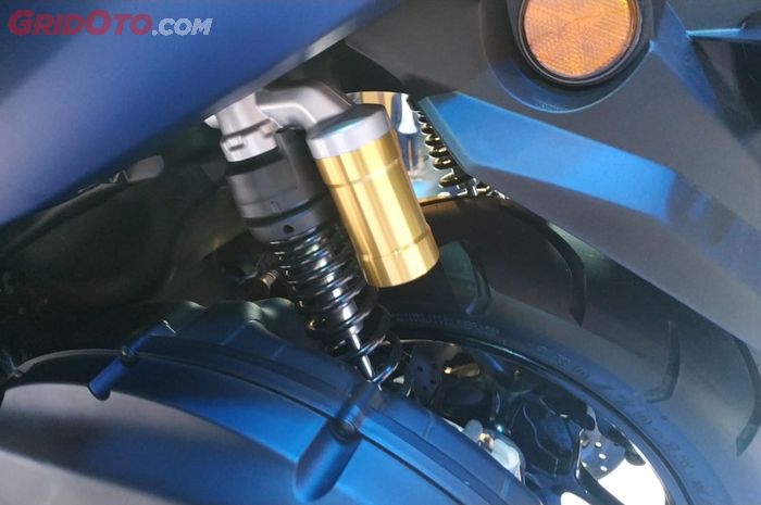 Panjang sokbreker belakang Yamaha All New NMAX 155 berbeda dengan yang lama