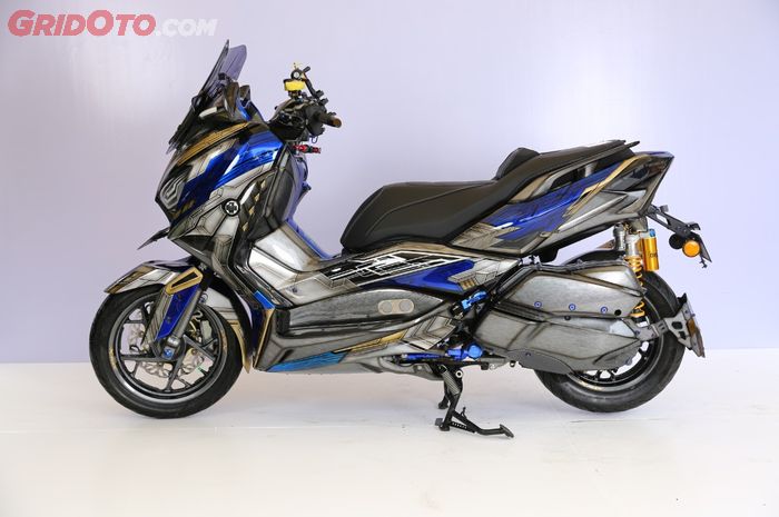 Yamaha XMAX konsep Gundam pemenang kelas Daily Customaxi Bekasi