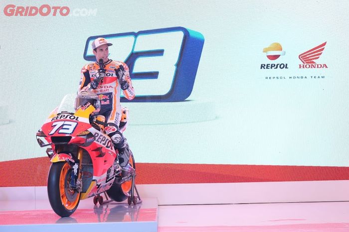 Alex Marquz mengaku tidak kesulitan membawa motor balap MotoGP RC213V milik tim pabrikan Honda.