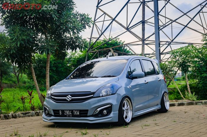 Suzuki Ertiga Ini Juga Modifikasi Audio 3way Dengan Kosmetik Simpel Gridoto Com