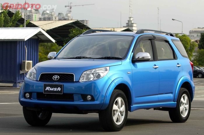 Beli Toyota Rush Bekas Tahun 2007 2009 Ini Kelebihan Dan Kelemahannya Gridoto Com