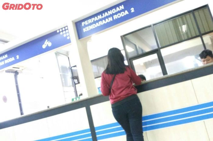 Ilustrasi perpanjang STNK