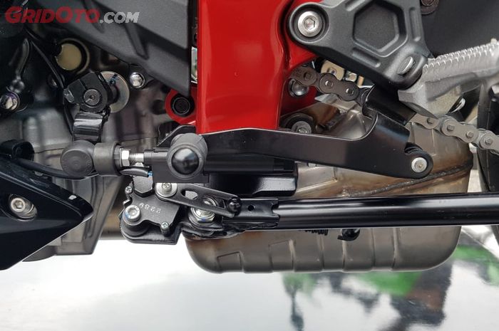 Fitur quickshifter Ninja ZX-25R hanya berfungsi diatas rpm 2500