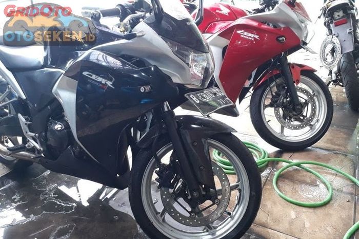 Honda CBR250R CBU Thailand