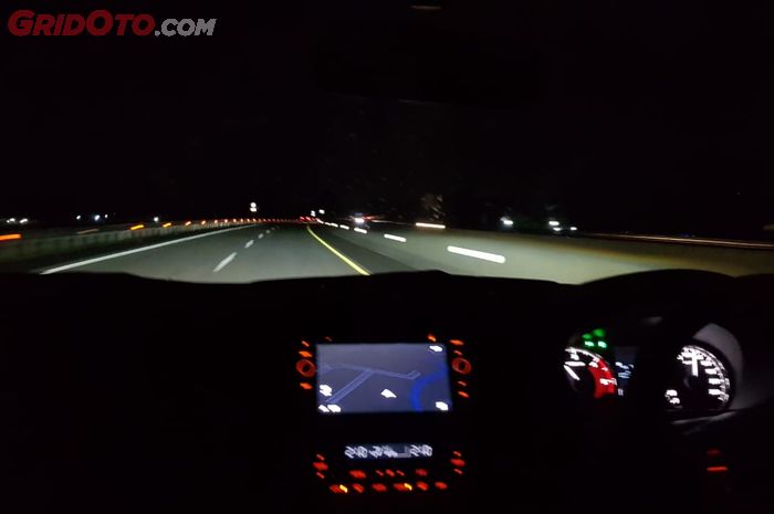 Titik Fokus Pencahayaan Lampu LED Mobil