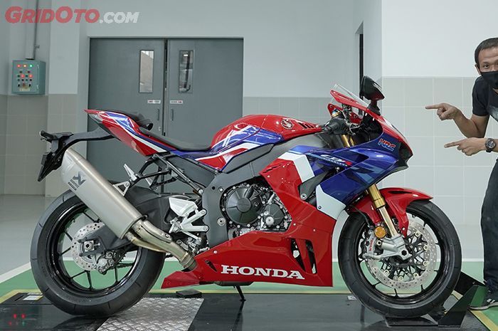Honda CBR1000RR-R SP