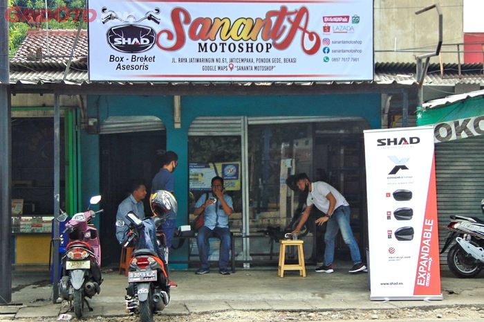 Official dealer SHAD Indonesia di Bekasi, Sananta Moto Shop