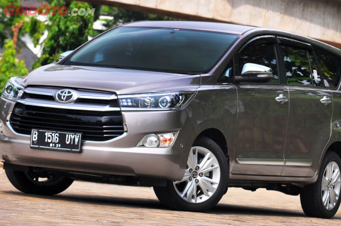 Ilustrasi Toyota Kijang Innova Bekas