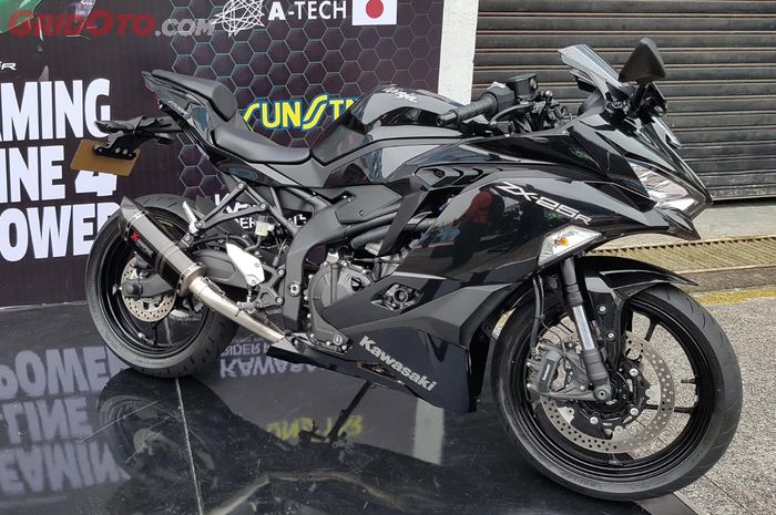 Skema Kredit Kawasaki Ninja ZX 25R Tipe Standar Terbaru Angsuran