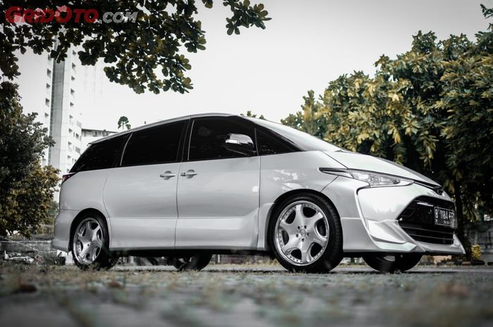 Modifikasi Toyota Estima lebih muda 10 tahun